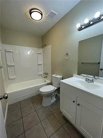 4048 Durand St #3 — Photo 10