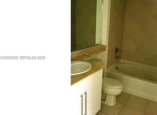 335 Biscayne Blvd #4200 — Photo 12