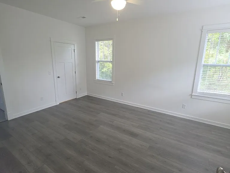 409 Juniper Dr — Photo 14