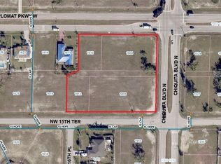 1604 Diplomat Pkwy W, Cape Coral, FL 33993