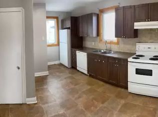 228 Chelsea Ave #1B, Winnipeg, MB R2K0Z7