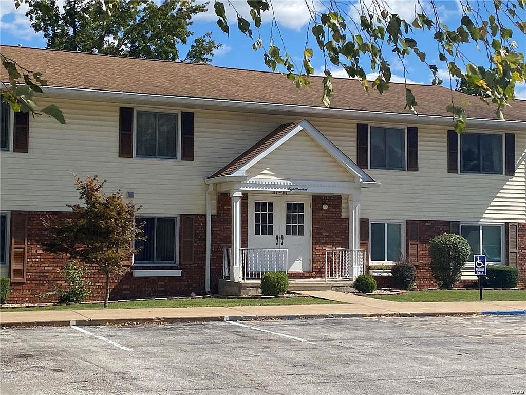 805 Huckleberry Heights Dr, Hannibal, MO 63401 Zillow