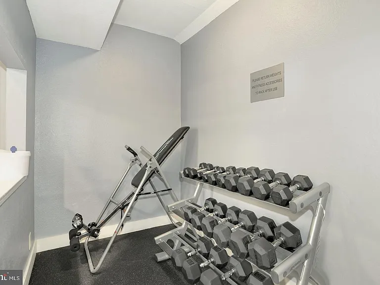 3308 Wyndham Cir #321 — Photo 31