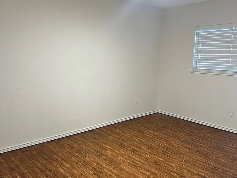 714 Winddrift St — Photo 14