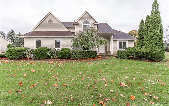 1st image of 2225 White Pine Dr