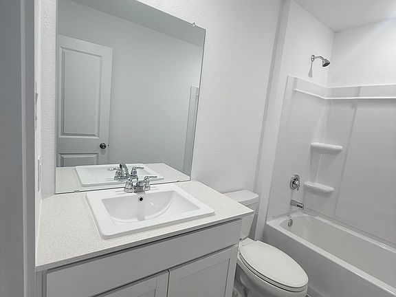 5th image of 21602 Cottonwood Meadows Trl