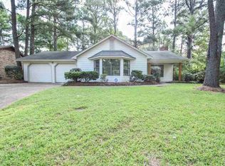 130 Longwood Dr, Clinton, MS 39056