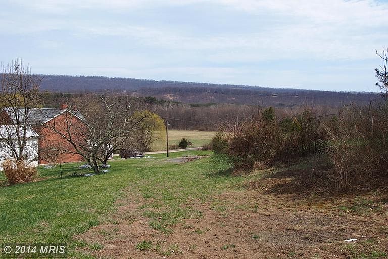 2nd image of 91 Puffenburger Ln