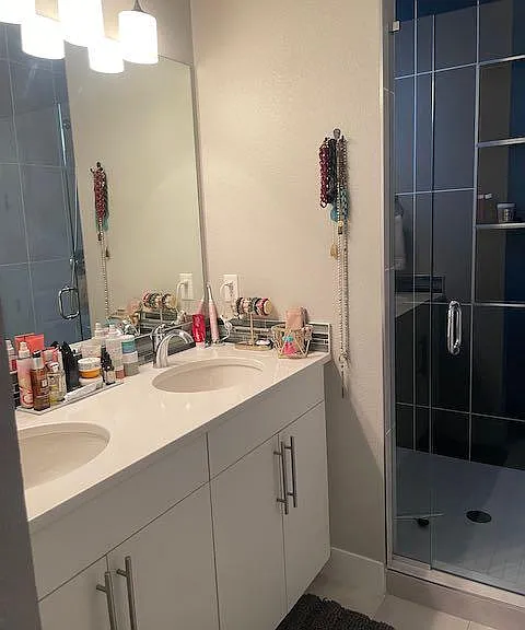 2347 Eliot St — Photo 16