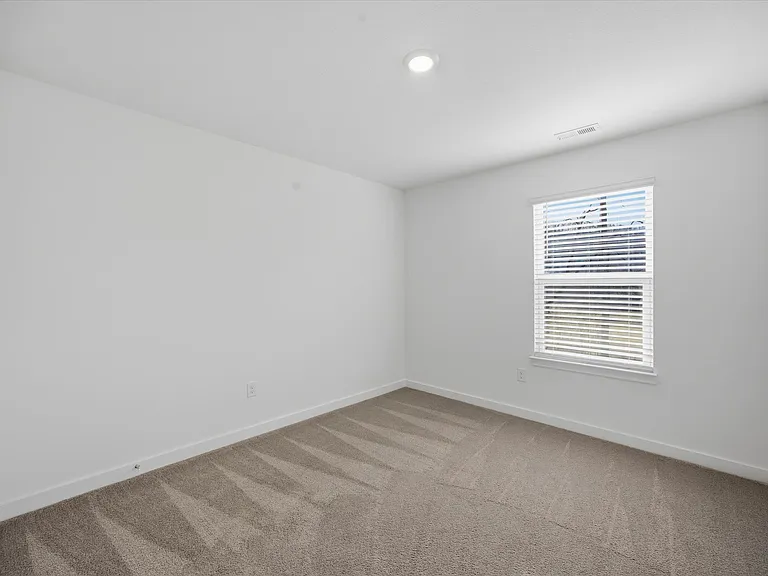 7740 Belhaven Ln — Photo 16