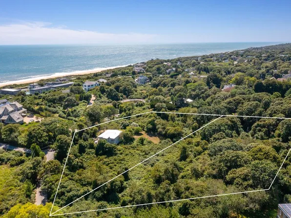 14 Fairview Rd, Montauk, NY 11954