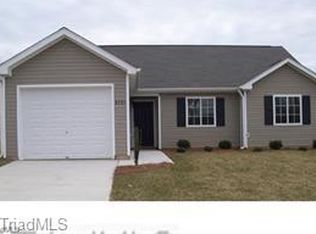 3919 Arcola Way, Greensboro, NC 27405