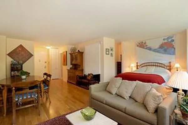 Sold by Douglas Elliman | media 19