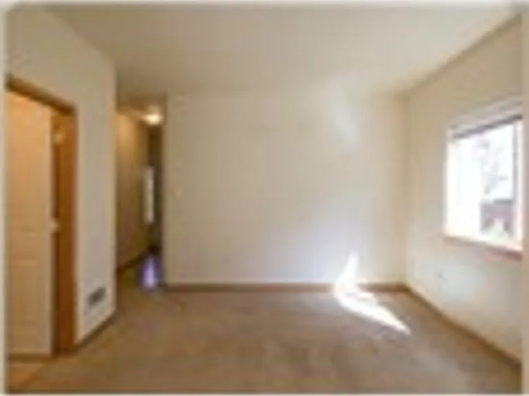 1016 Campbell Ave — Photo 12