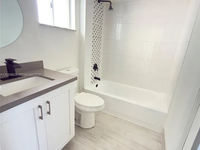 14010 NE 3rd Ct #1 — Photo 7