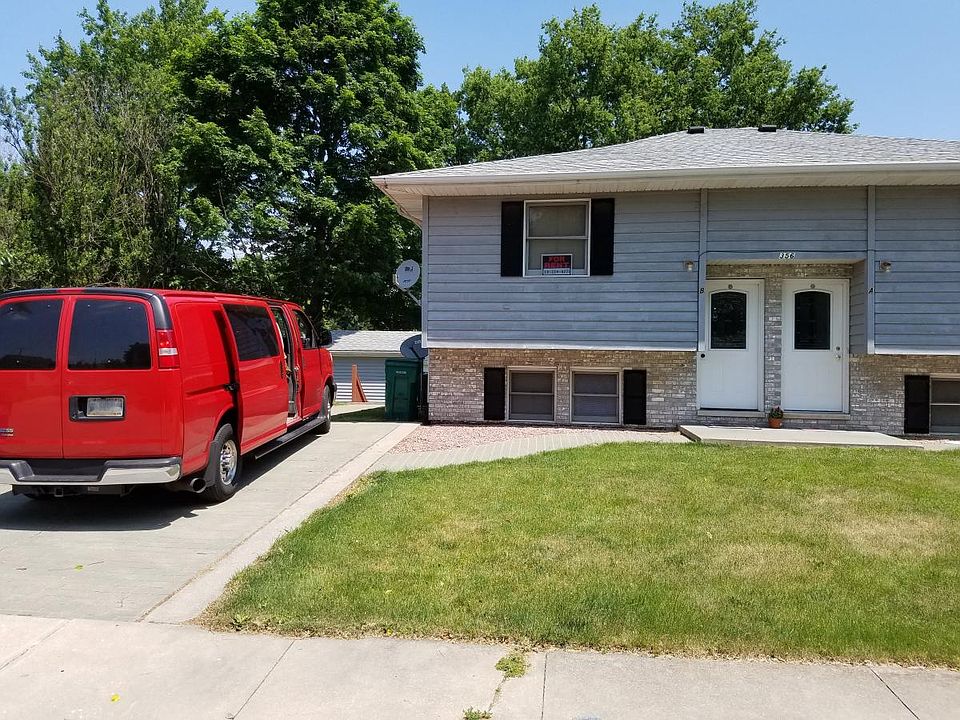 1st image of 356 Walnut St