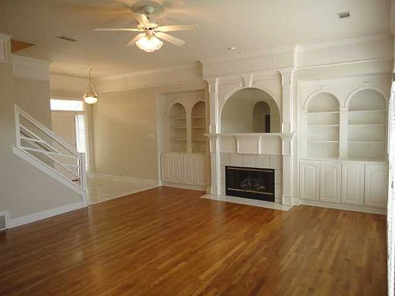 2nd image of 8472 Friarlynch Ln