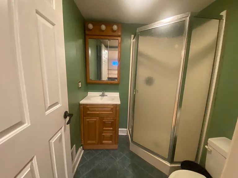 377 E Madison Ave — Photo 6