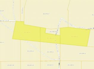 60 60th St W, Rosamond, CA 93560