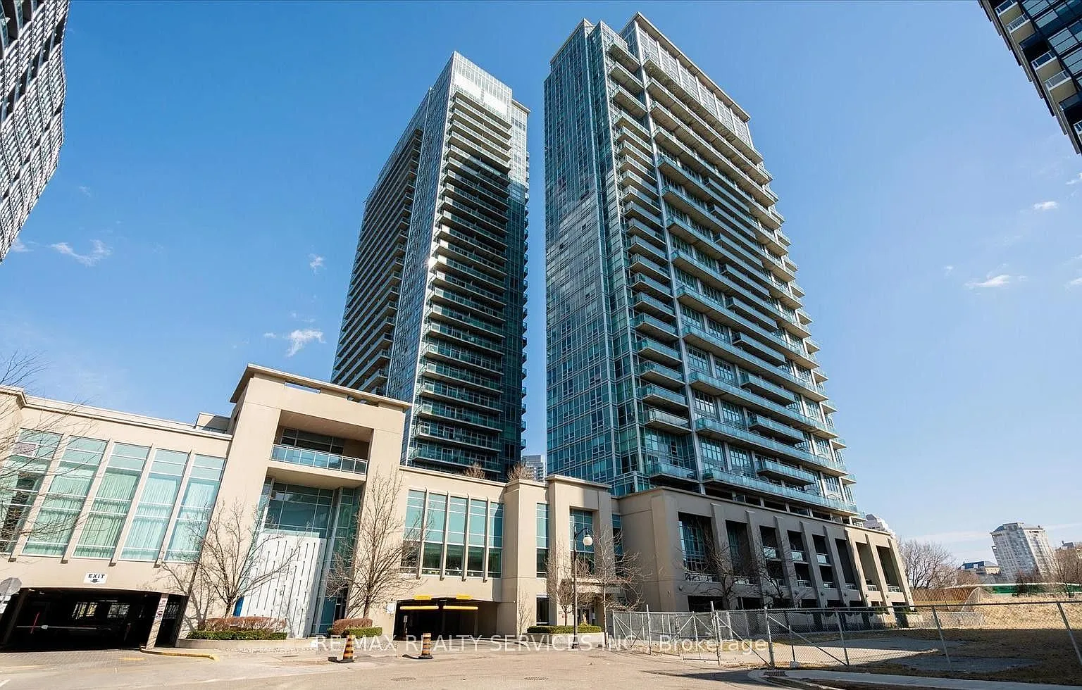 1 bed, $2,375 — Photo 1
