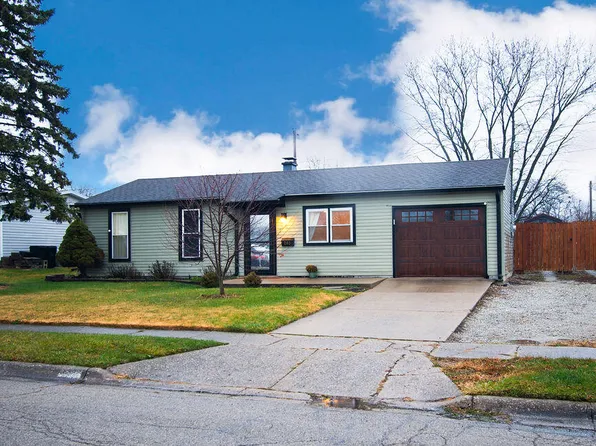 860 McAdams Dr, New Carlisle, OH 45344
