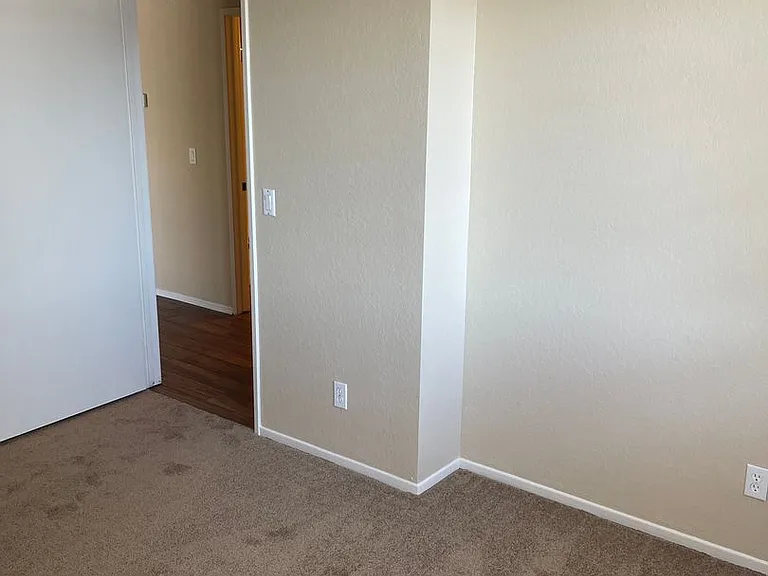 16180 Muni Rd. — Photo 13