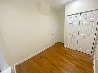 Rented by Ledvech Group