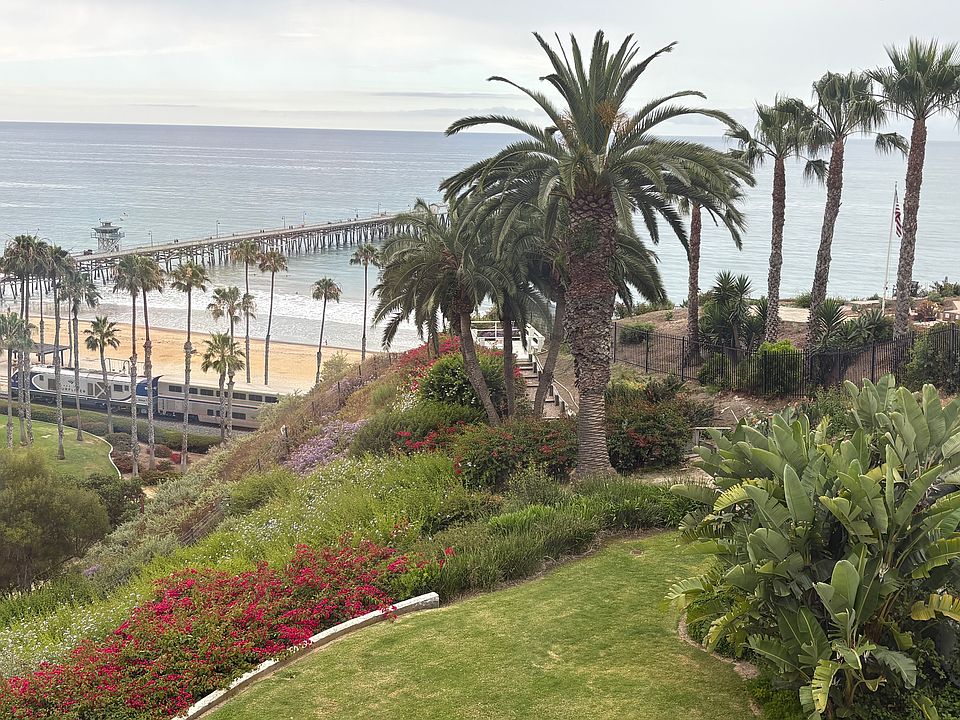 Overlooks the pier bowl!