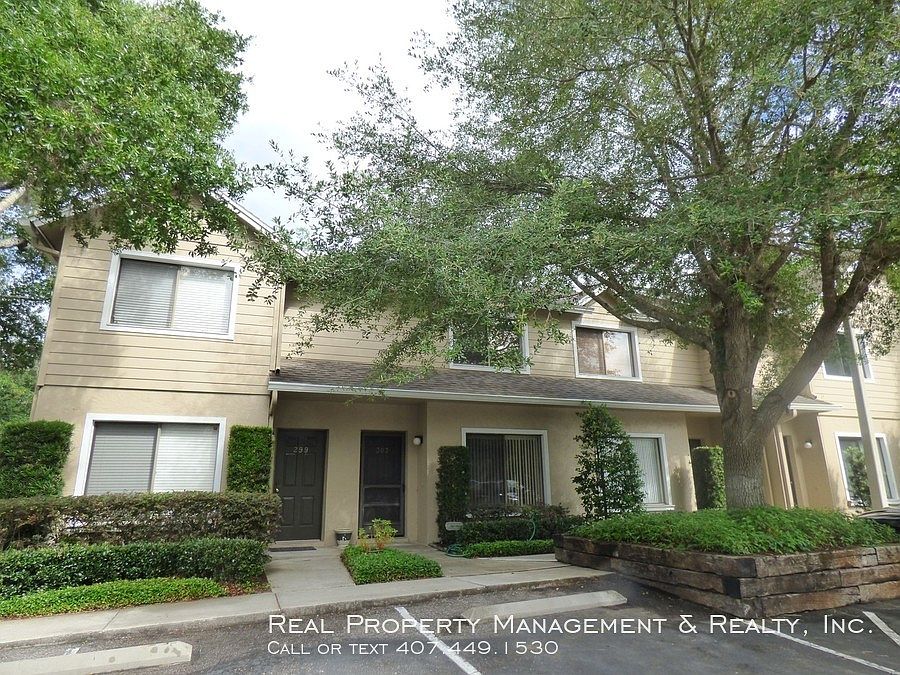1st image of 303 Sandlewood Trl