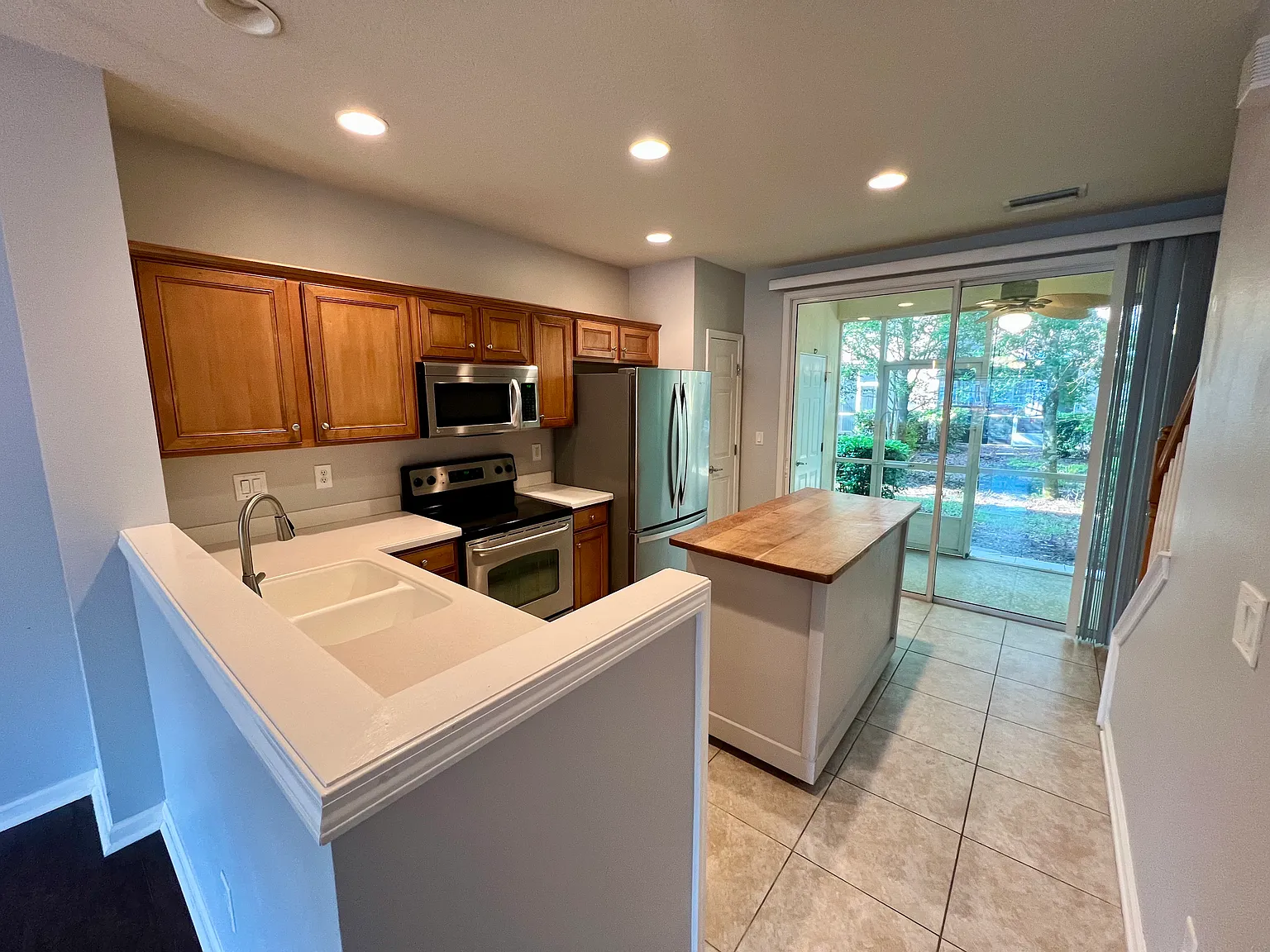8124 Summer Palm Ct — Photo 1