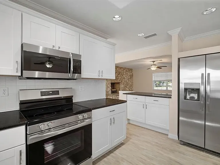 910 Spindle Palm Way — Photo 8