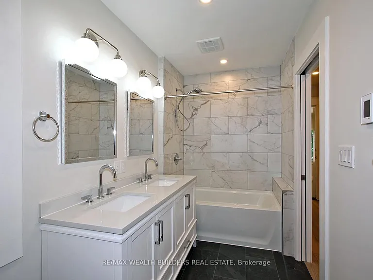 163 Parkside Dr #B — Photo 17