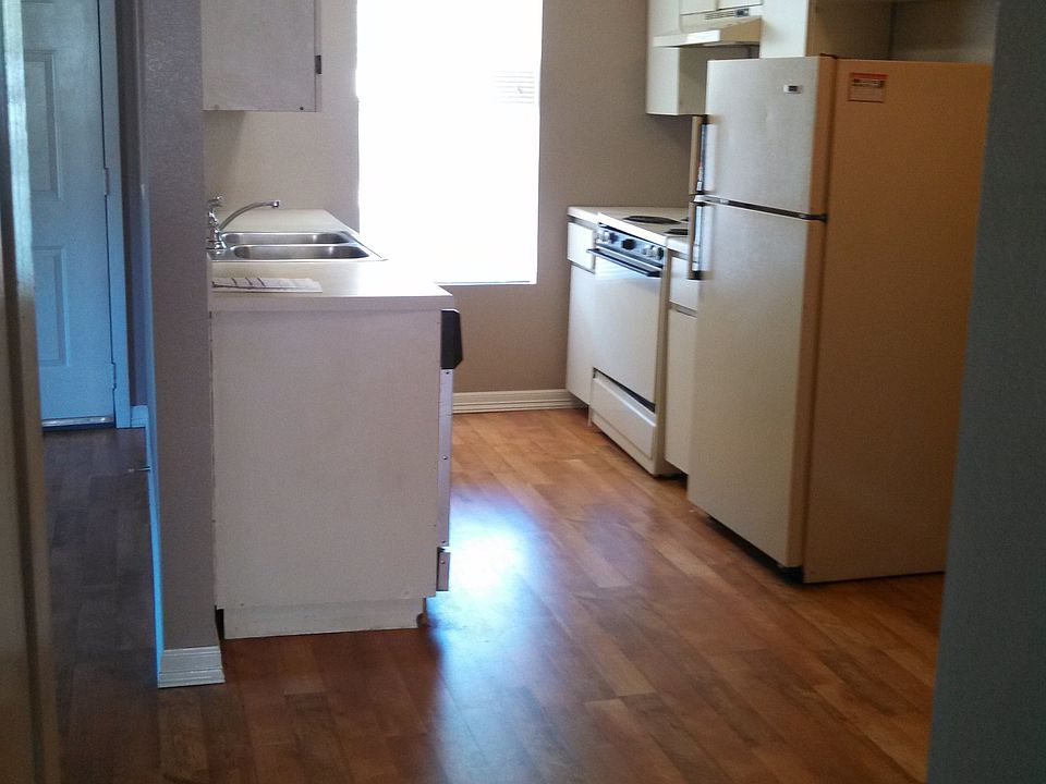 2nd image of 113 9th Ave APT 3