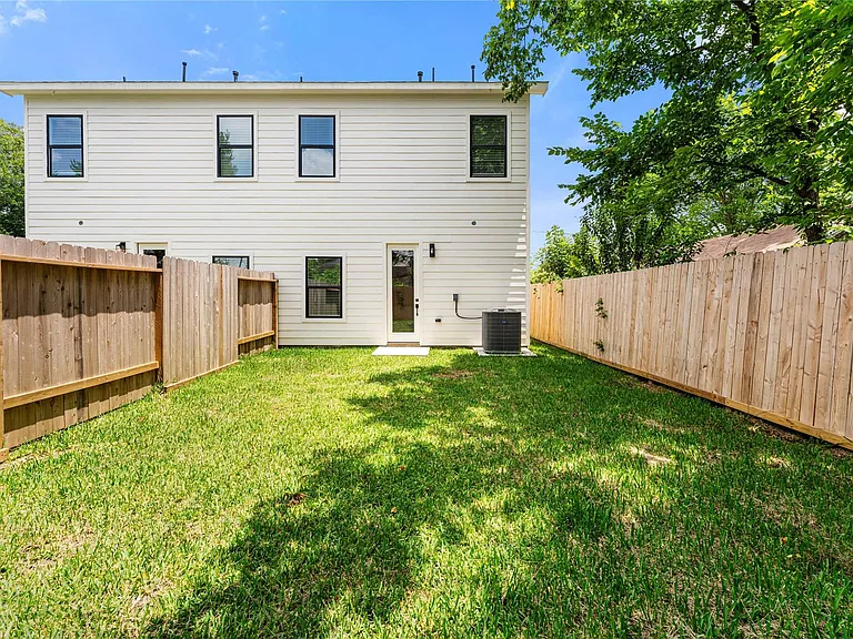 3620 Mount Pleasant St #A — Photo 22