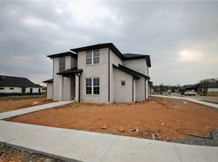 3705 Sw Aurora Ln, Bentonville, AR 72713