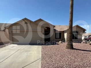 711 E Colt Rd, Chandler, AZ 85225