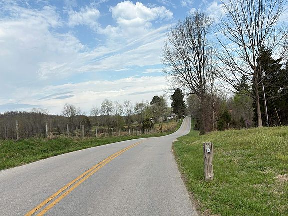 5th image of 5386 Richardsville Rd