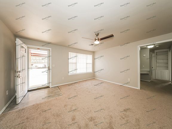 4th image of 2205 Harold Ct