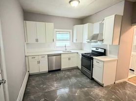 56 N 18th St, East Orange, NJ