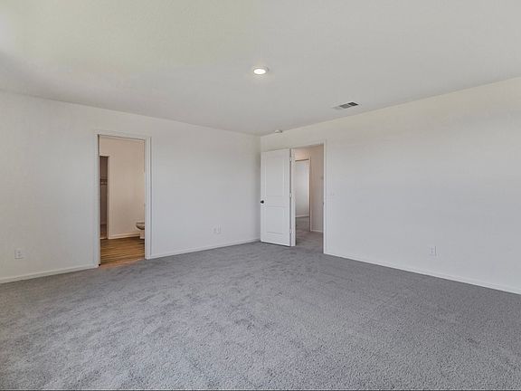 4th image of 27235 Blue Pool Dr #27235