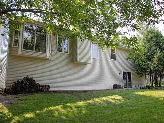 4th image of 12975 Country Meadow Dr