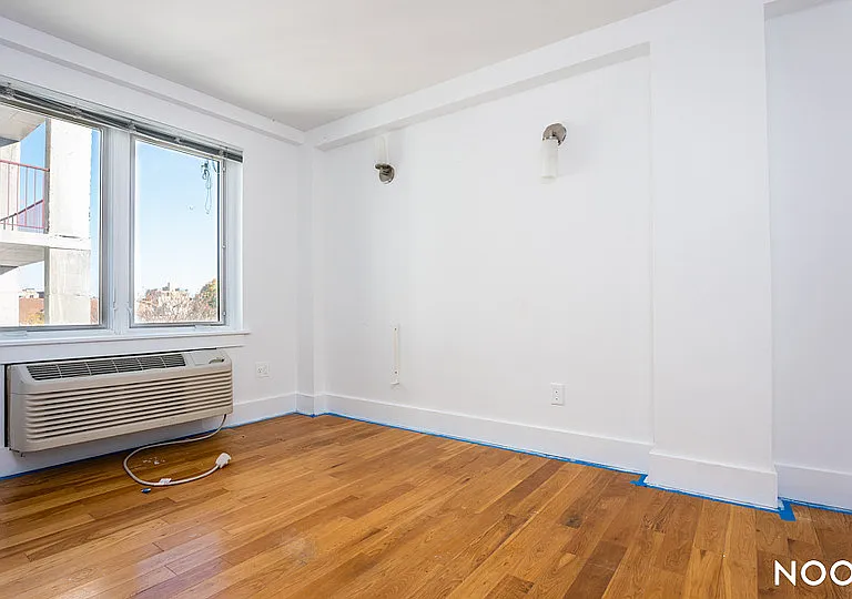 588 Myrtle Ave #502 — Photo 11
