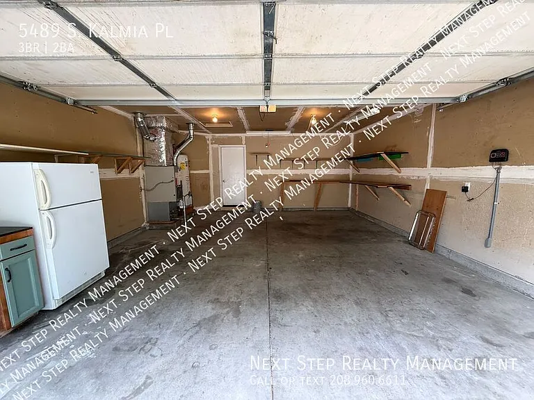 5489 S Kalmia Pl — Photo 17