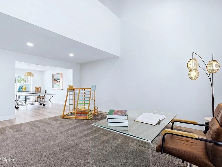 1506 E Edgewater Dr — Photo 13