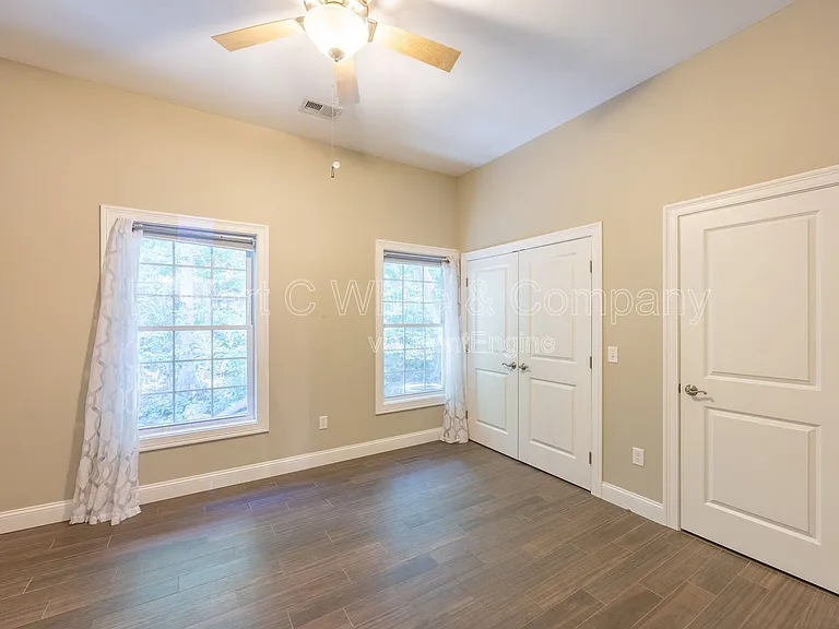 28 Armstrong Rd #C21 — Photo 24