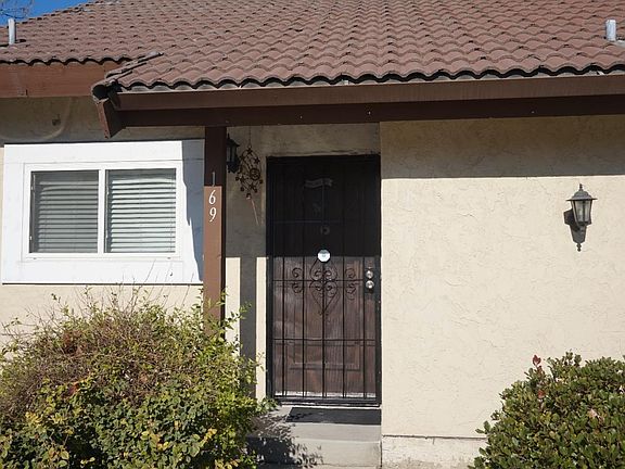 2nd image of 169 Truckee Ln