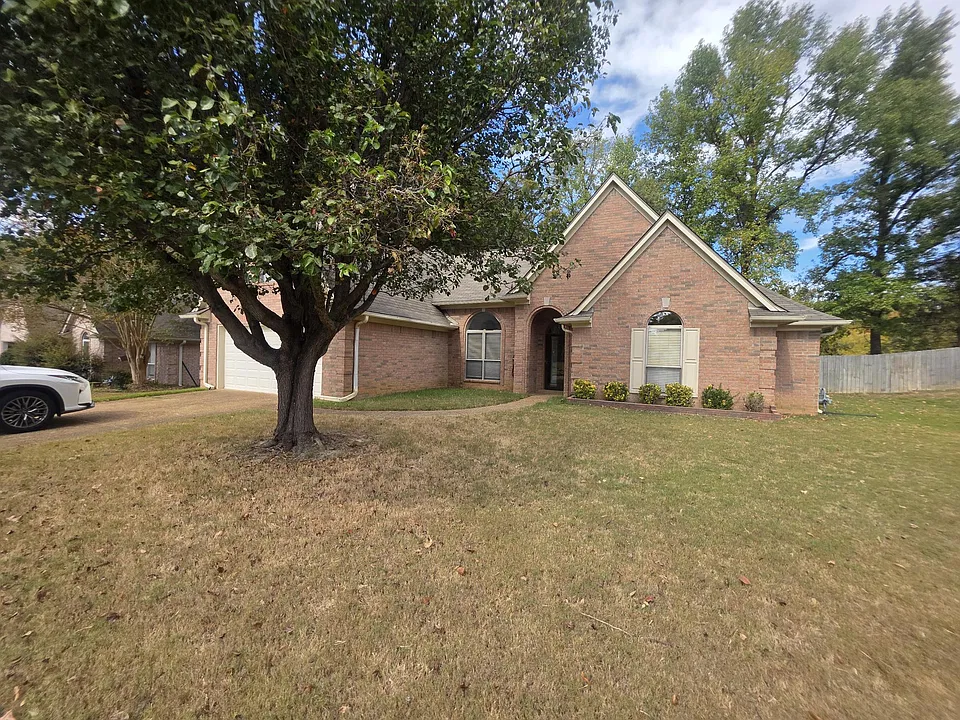 8054 Breezy Meadows Ln