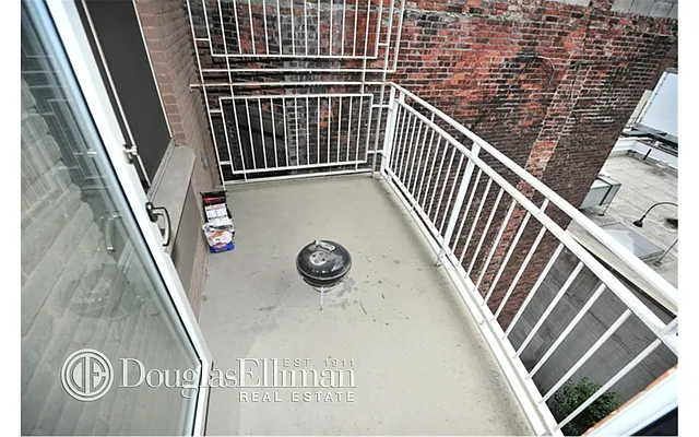 Rented by Douglas Elliman | media 34