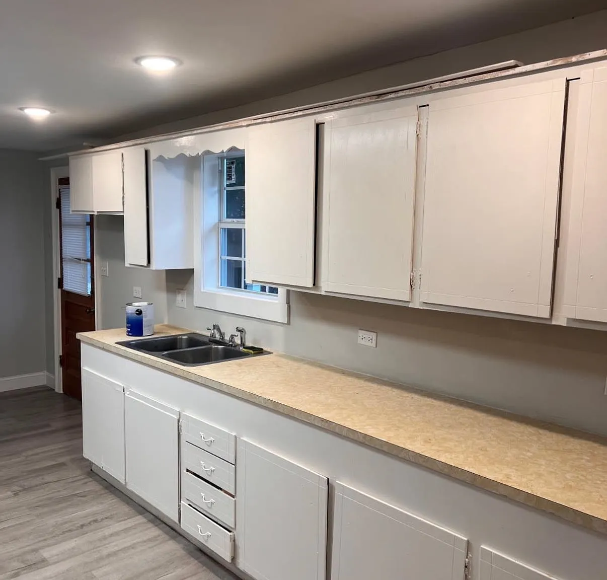 3 bed, 1025 sqft, $1,500 — Photo 2