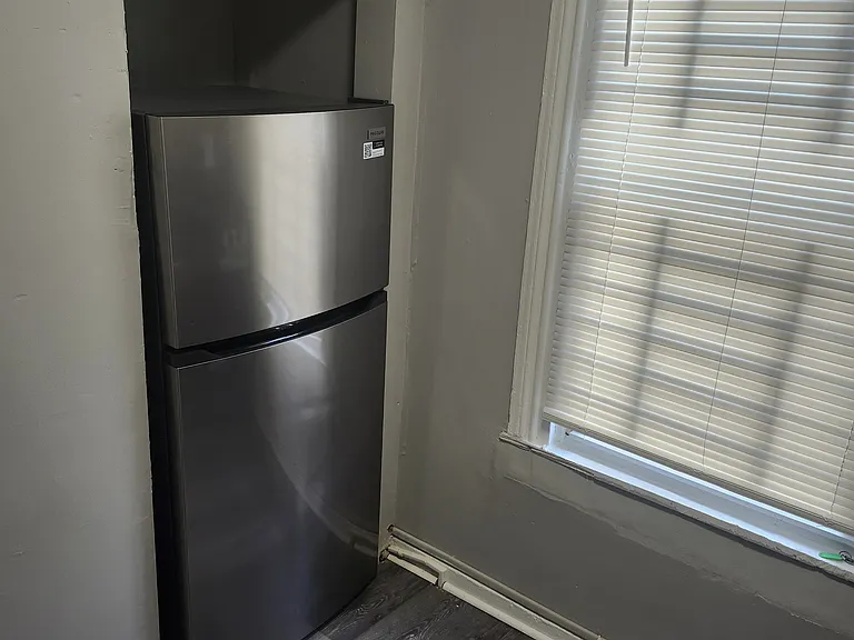 1917 Druid Hill Ave #2 — Photo 2